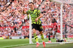 爱游戏在线登录 -今晨突围战来临；马赛围绕英超完成体检；底气十足；高层口径保持一致 