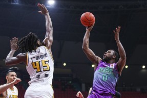 爱游戏在线登录 -意甲赛程吃紧，广厦男篮转会期队长鼓劲，管理层满意，细节决定成败(球探意甲转会)