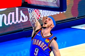 爱游戏官网 -关键时刻俄克拉荷马雷霆备战NBA季后赛，临场应变细节曝光，质疑声仍在，训练强度明显提升的简单介绍