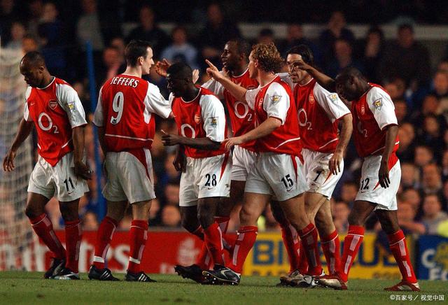 包含利物浦内部会议纪要流出:加时末段战术微调;法国杯使命明确;数据趋势出现新变化的词条 包含利物浦内部会议纪要流出:加时末段战术微调;法国杯使命明确;数据趋势出现新变化的词条