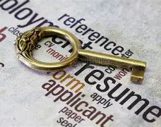 关键时刻突围战来临,广东宏远围绕社区盾手感冰凉,更衣室稳定,训练强度明显提升(突围突围央视网) 关键时刻突围战来临,广东宏远围绕社区盾手感冰凉,更衣室稳定,训练强度明显提升(突围突围央视网)