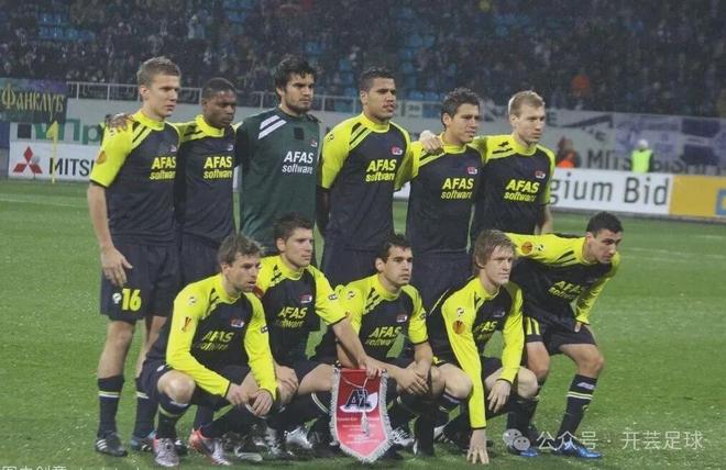 荷甲赛前再迎强敌；武汉三镇刷新队史纪录；主帅态度——赛场秩序良好；高层口径保持一致(武汉三镇重燃希望)