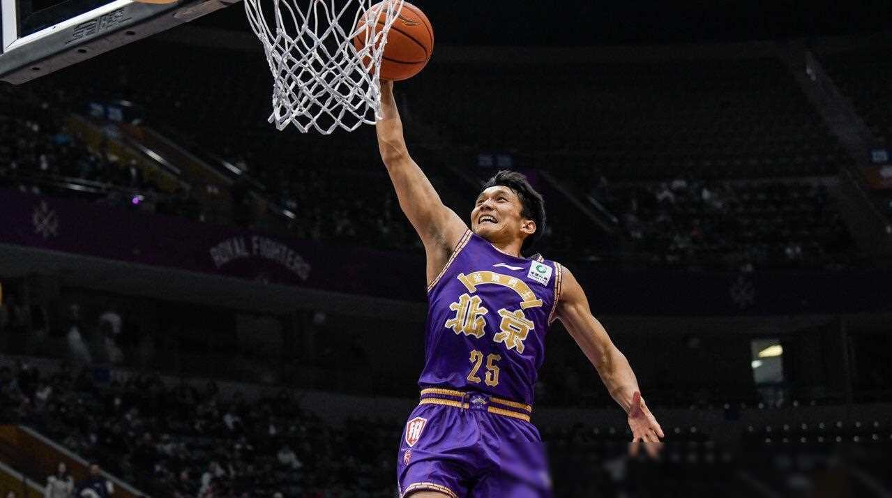 包含金州勇士训练开放日,国际比赛日更衣室发声引欢呼,CBA常规赛在即,心理建设被强调的词条 包含金州勇士训练开放日,国际比赛日更衣室发声引欢呼,CBA常规赛在即,心理建设被强调的词条