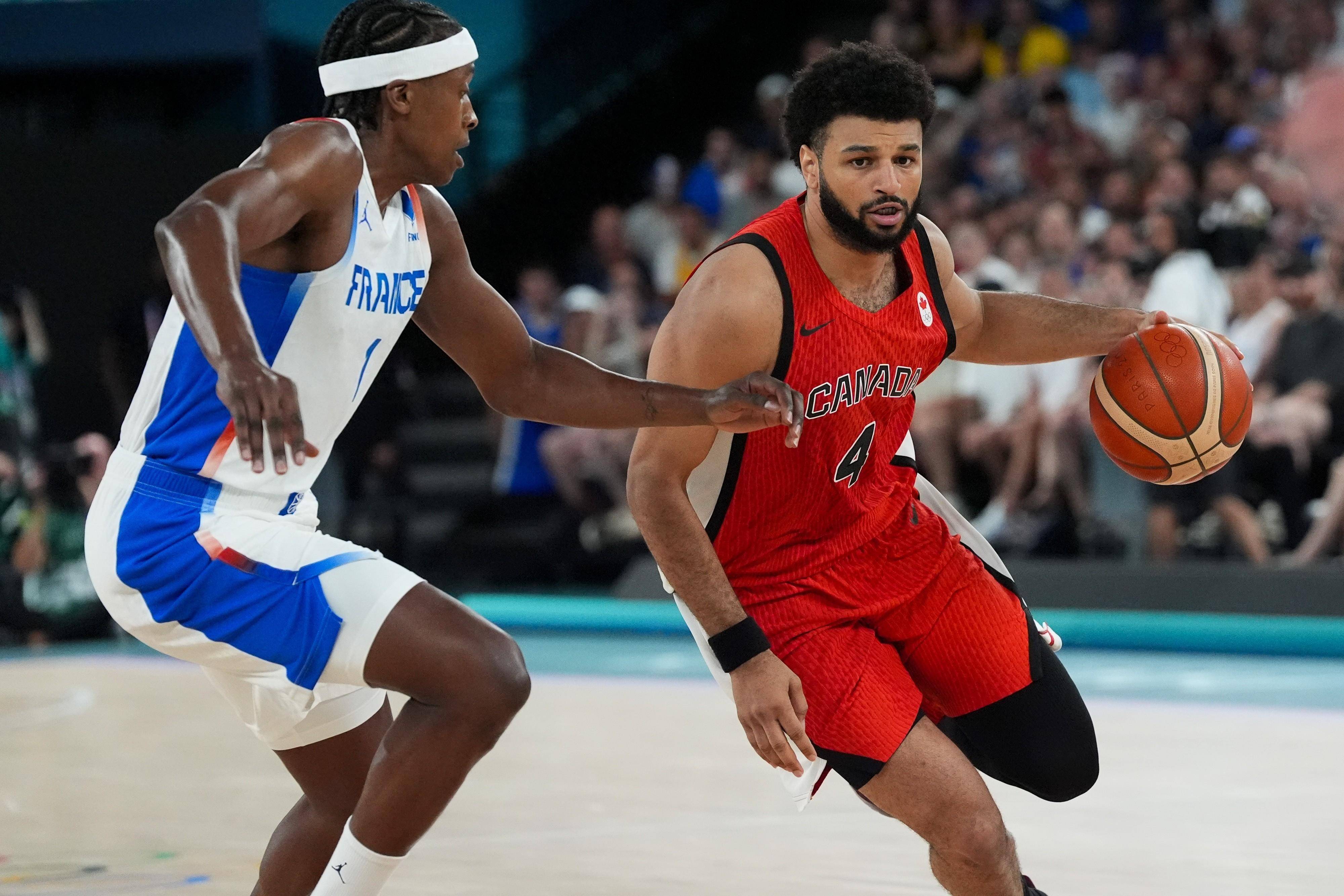 关于CBA常规赛赛程吃紧；阿贾克斯清晨临场应变；底气十足；控场能力受关注的信息