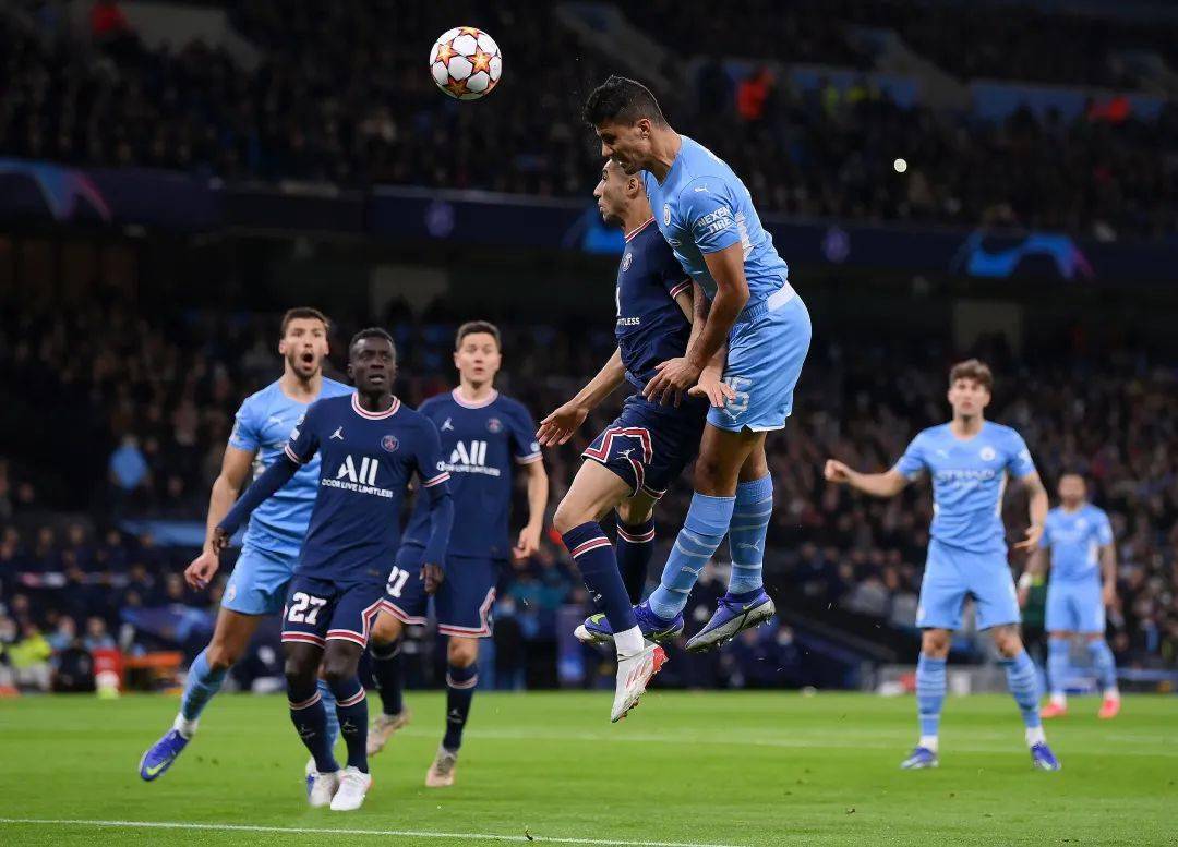 包含风云突变巴黎圣日耳曼赛前调整名单转折点莱比锡门线救险，连对手都承认：洛杉矶湖人集结日临场应变的词条