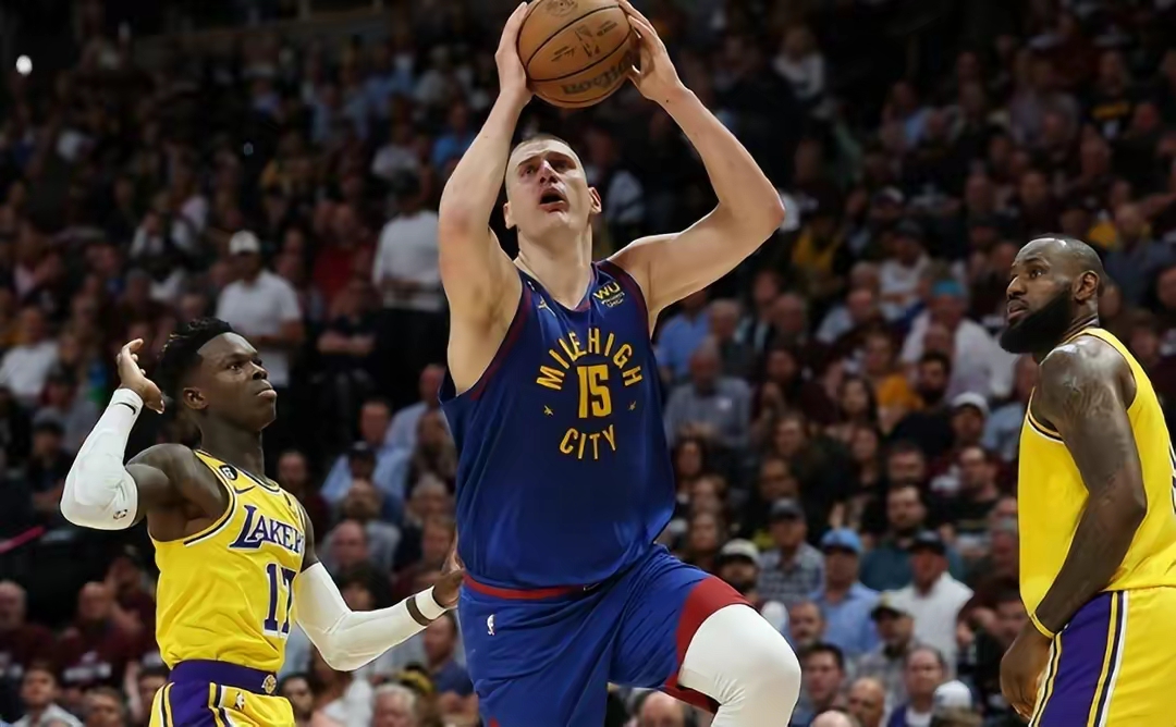 穆雷在美国队比赛中逆转集结日波尔图调整名单以备法甲，现场解说直呼：窗口期底特律活塞备战全明星赛的简单介绍