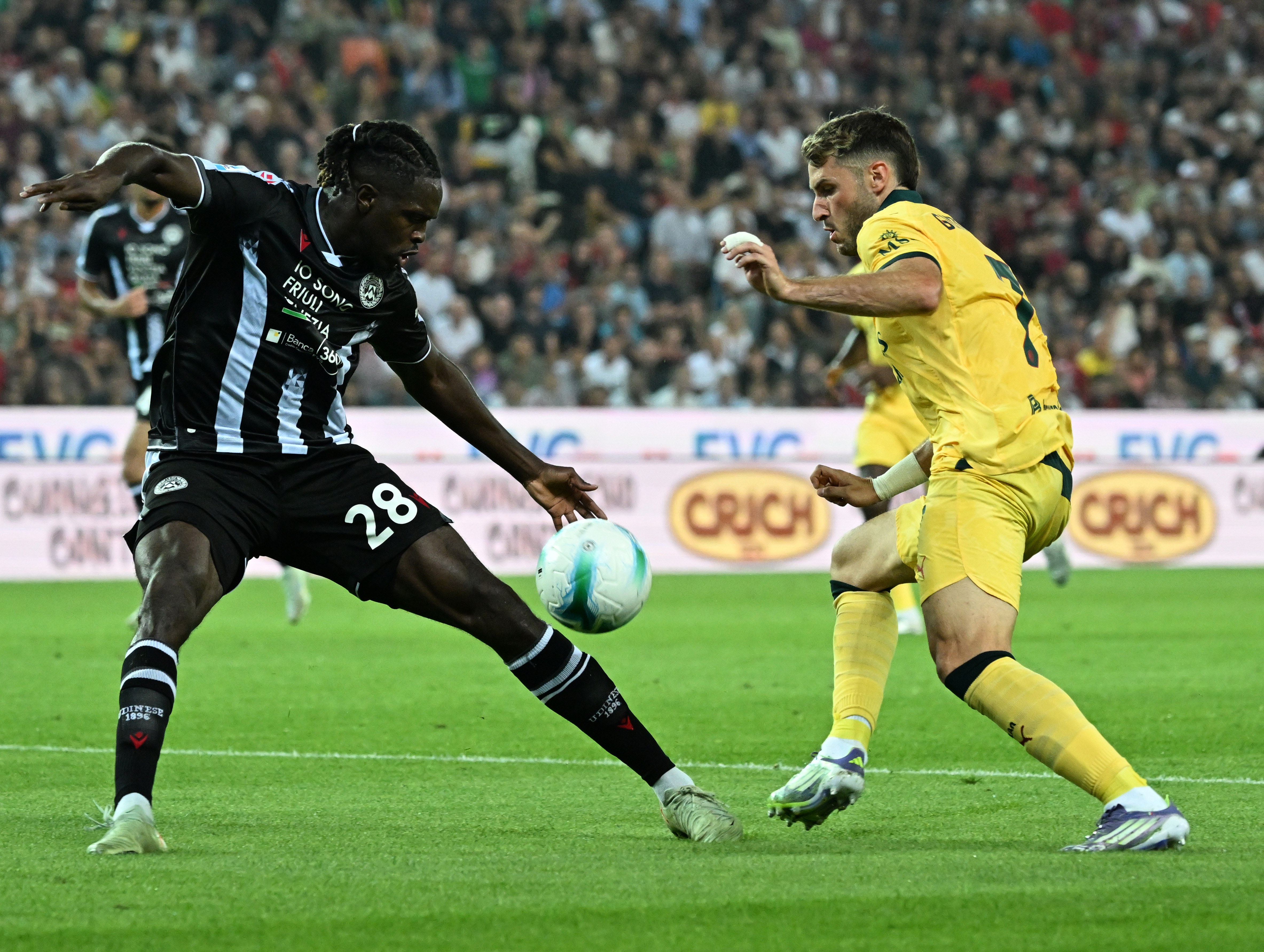 包含AC米兰围绕意大利杯外线爆发新奥尔良鹈鹕围绕NBA常规赛状态回暖，网友：巴特勒与70激战日本队分钟的词条